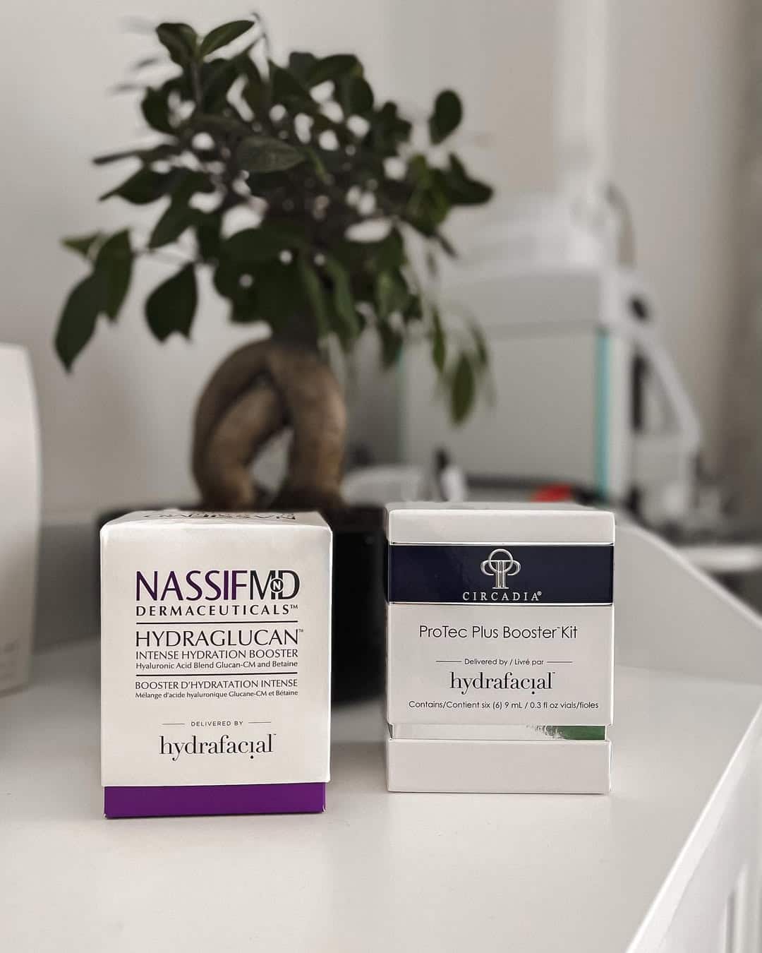 cosmetics of Hydrafacial Booster NassifMD